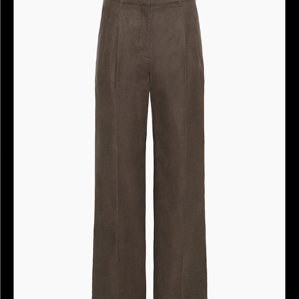 Aritzia Effortless pant Regular length